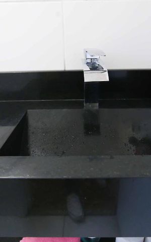 Apartamento à venda com 41m², 2 quartos e sem vagaDetalhe banheiro
