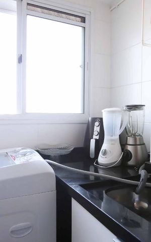 Apartamento à venda com 41m², 2 quartos e sem vagaCozinha e Área de Serviço