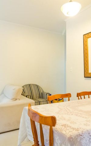 Apartamento à venda com 64m², 3 quartos e 1 vaga Apartamento à venda com 64m², 3 quartos e 1 vagaSala