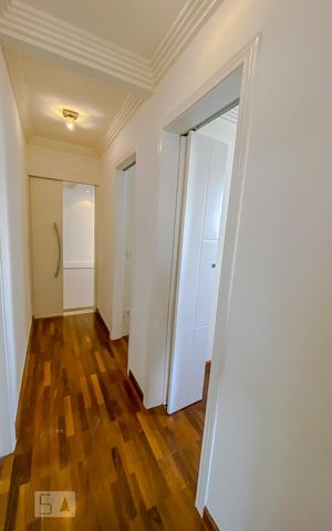 Apartamento para alugar com 81m², 3 quartos e 2 vagasCorredor