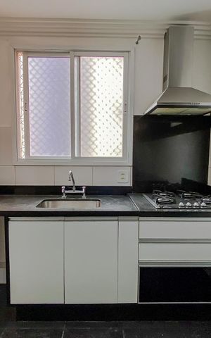Apartamento para alugar com 81m², 3 quartos e 2 vagasCozinha