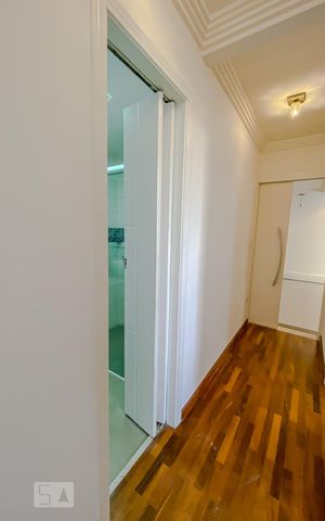 Apartamento para alugar com 81m², 3 quartos e 2 vagasCorredor