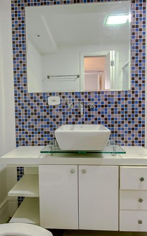 Apartamento para alugar com 81m², 3 quartos e 2 vagasBanheiro