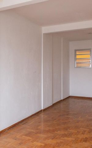 Studio à venda com 37m², 1 quarto e sem vaga Studio à venda com 37m², 1 quarto e sem vagaSala/Quarto
