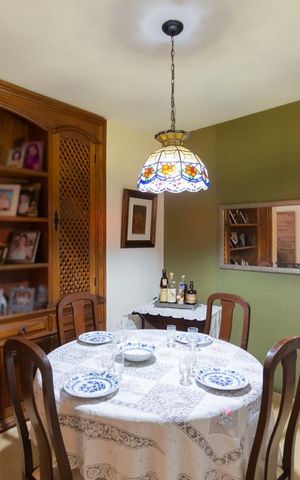Apartamento à venda com 150m², 3 quartos e 1 vagaSala de jantar