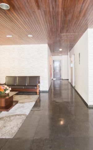 Apartamento à venda com 75m², 2 quartos e 1 vagaHall