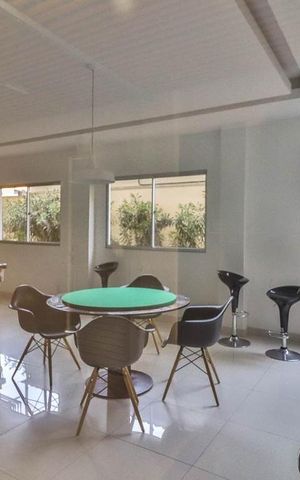 Apartamento à venda com 52m², 2 quartos e 1 vaga Apartamento à venda com 52m², 2 quartos e 1 vagaÁrea comum - Salão de festas