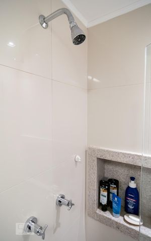 Apartamento para alugar com 75m², 2 quartos e 1 vaga Apartamento para alugar com 75m², 2 quartos e 1 vagaBanheiro Quarto 2 - Suíte