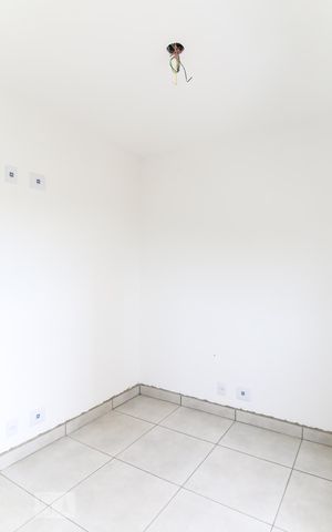 Apartamento para alugar com 55m², 2 quartos e 1 vagaQuarto