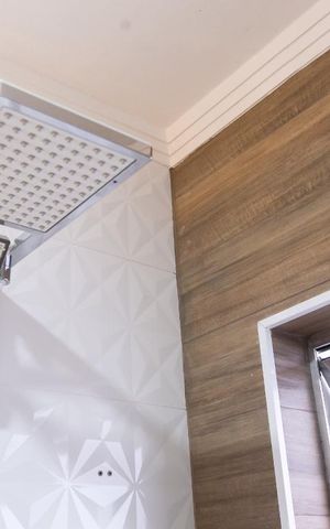 Casa à venda com 250m², 3 quartos e 2 vagasChuveiro
