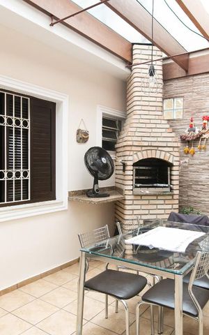 Casa à venda com 250m², 3 quartos e 2 vagasÁrea Externa/Churrasqueira