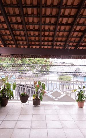 Casa à venda com 250m², 3 quartos e 2 vagasVaranda do Quarto Suíte