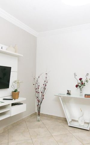 Casa à venda com 250m², 3 quartos e 2 vagasSala