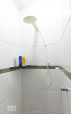 Casa à venda com 250m², 3 quartos e 2 vagasBanheiro 3