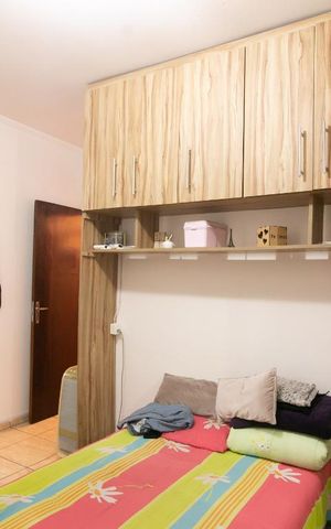 Casa à venda com 250m², 3 quartos e 2 vagasQuarto 1