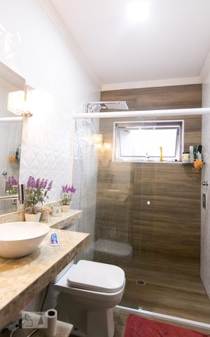 Casa à venda com 250m², 3 quartos e 2 vagasBanheiro Suíte