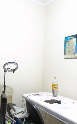 Casa à venda com 250m², 3 quartos e 2 vagasQuarto de Serviço