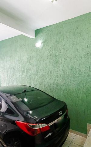 Casa à venda com 110m², 3 quartos e 2 vagas Casa à venda com 110m², 3 quartos e 2 vagasGaragem