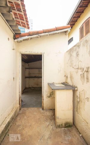 Casa à venda com 140m², 2 quartos e 2 vagasÁrea de Serviço