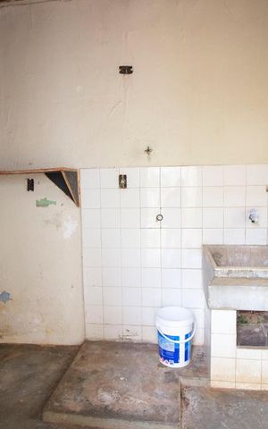 Casa à venda com 140m², 2 quartos e 2 vagasÁrea de Serviço