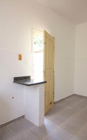 Casa à venda com 140m², 2 quartos e 2 vagasCozinha