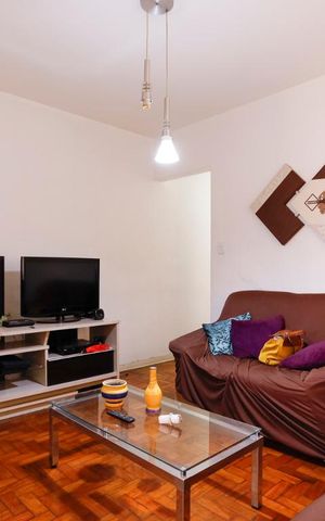 Apartamento à venda com 77m², 2 quartos e sem vagaSala