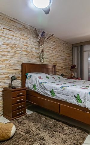 Casa à venda com 968m², 2 quartos e 1 vaga Casa à venda com 968m², 2 quartos e 1 vagaQuarto 2 - Suíte