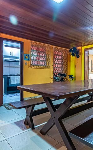 Casa à venda com 968m², 2 quartos e 1 vaga Casa à venda com 968m², 2 quartos e 1 vagaCopa