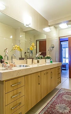 Casa à venda com 968m², 2 quartos e 1 vaga Casa à venda com 968m², 2 quartos e 1 vagaBanheiro Social