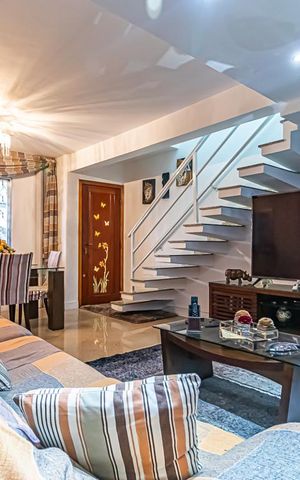 Casa à venda com 968m², 2 quartos e 1 vaga Casa à venda com 968m², 2 quartos e 1 vagaSala