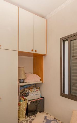 Apartamento à venda com 276m², 3 quartos e 4 vagas Apartamento à venda com 276m², 3 quartos e 4 vagasQuarto de Serviço