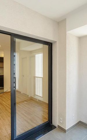 Apartamento à venda com 49m², 1 quarto e sem vaga Apartamento à venda com 49m², 1 quarto e sem vagaVaranda