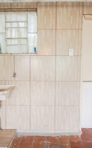 Casa à venda com 250m², 6 quartos e 1 vagaÁrea de Serviço