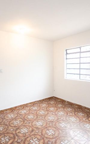 Casa à venda com 250m², 6 quartos e 1 vagaSala