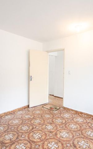 Casa à venda com 250m², 6 quartos e 1 vagaSala