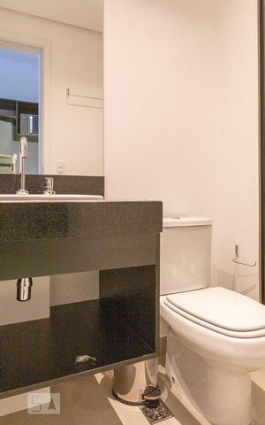Apartamento para alugar com 30m², 1 quarto e sem vaga Apartamento para alugar com 30m², 1 quarto e sem vagaBanheiro