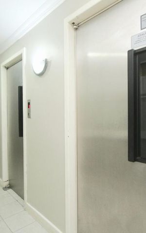 Apartamento à venda com 67m², 2 quartos e sem vagaHALL
