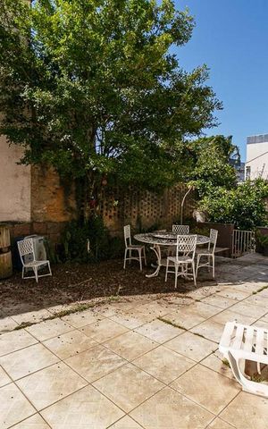 Casa à venda com 162m², 3 quartos e 3 vagas Casa à venda com 162m², 3 quartos e 3 vagasÁrea Externa