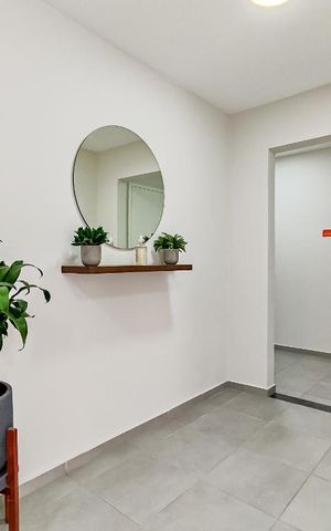Apartamento à venda com 27m², 1 quarto e sem vaga Apartamento à venda com 27m², 1 quarto e sem vagaHall de Entrada