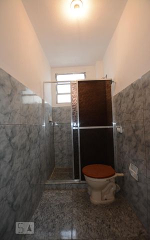 Apartamento à venda com 78m², 2 quartos e 1 vagaBanheiro Social