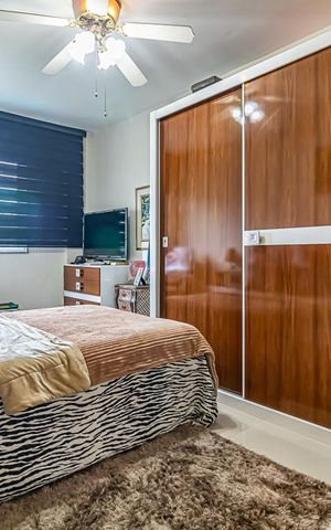 Apartamento à venda com 127m², 3 quartos e 2 vagas Apartamento à venda com 127m², 3 quartos e 2 vagasQuarto 2 - Suíte