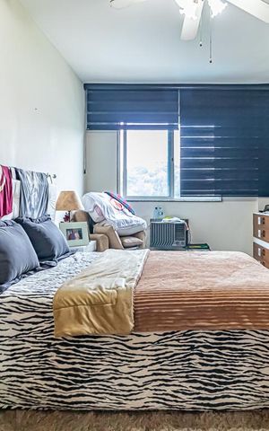 Apartamento à venda com 127m², 3 quartos e 2 vagas Apartamento à venda com 127m², 3 quartos e 2 vagasQuarto 2 - Suíte