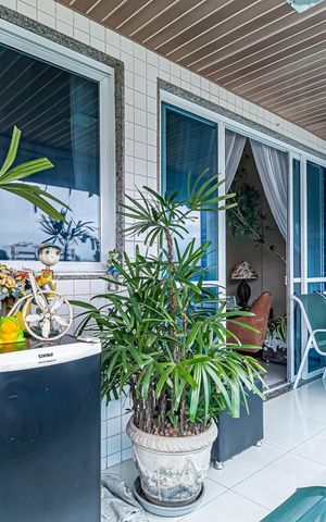 Apartamento à venda com 127m², 3 quartos e 2 vagas Apartamento à venda com 127m², 3 quartos e 2 vagasVaranda da Sala