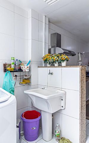 Apartamento à venda com 127m², 3 quartos e 2 vagas Apartamento à venda com 127m², 3 quartos e 2 vagasCozinha e Área de Serviço