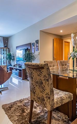 Apartamento à venda com 127m², 3 quartos e 2 vagas Apartamento à venda com 127m², 3 quartos e 2 vagasSala