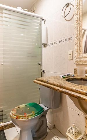 Apartamento à venda com 127m², 3 quartos e 2 vagas Apartamento à venda com 127m², 3 quartos e 2 vagasBanheiro Social