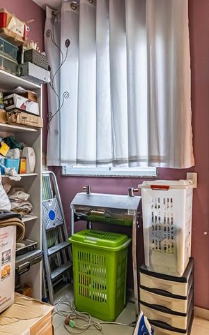 Apartamento à venda com 127m², 3 quartos e 2 vagas Apartamento à venda com 127m², 3 quartos e 2 vagasQuarto de Serviço
