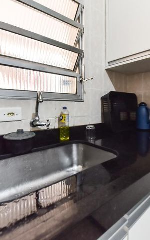 Casa à venda com 250m², 4 quartos e 2 vagas Casa à venda com 250m², 4 quartos e 2 vagasCozinha