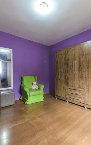 Casa à venda com 250m², 4 quartos e 2 vagas Casa à venda com 250m², 4 quartos e 2 vagasQuarto 2