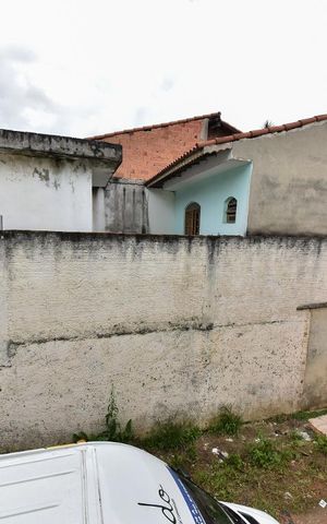Casa à venda com 250m², 4 quartos e 2 vagas Casa à venda com 250m², 4 quartos e 2 vagasQuarto 2 - Vista